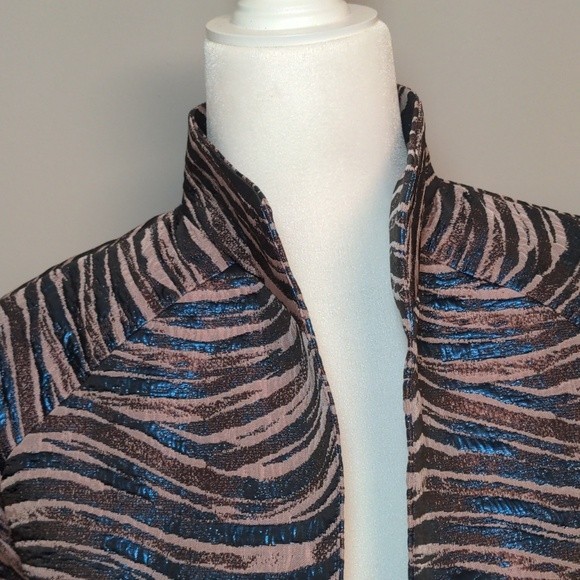 Misook Zebra Print Metallicized Long Sleeve Open Front Blazer Size‎ Small - Picture 6 of 15